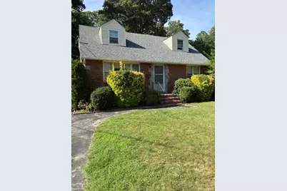 31 Lieper Street, Huntington Station, NY 11746 - Photo 1