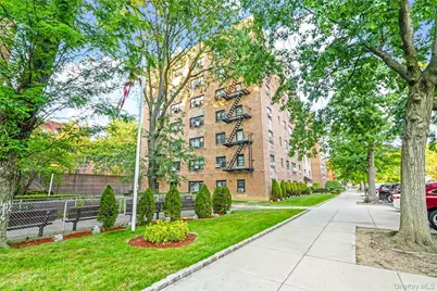 138-25 31 Drive #6L, Flushing, NY 11354 - Photo 11