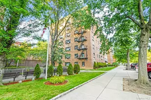 138-25 31st Dr, Flushing, NY 11354 - Photo 11