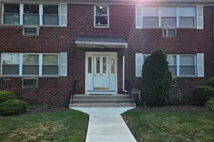 237 N Middletown Rd, Pearl River, NY 10965 - Photo 3