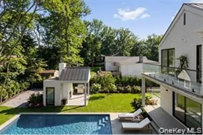 66 Hillside Drive E, Sag Harbor, NY 11963 - Photo 29