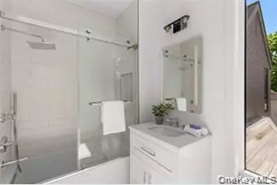 66 Hillside Drive E, Sag Harbor, NY 11963 - Photo 21