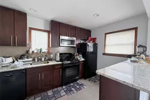 34 Parkside Dr, Jericho, NY 11753 - Photo 5