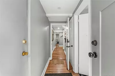 21 Bryn Mawr Place, Yonkers, NY 10701 - Photo 35