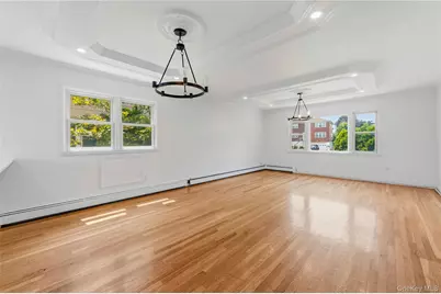 21 Bryn Mawr Place, Yonkers, NY 10701 - Photo 13