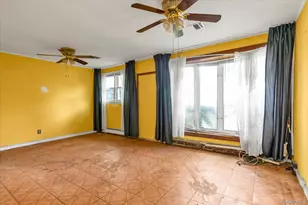 187 Westminster Rd, Lynbrook, NY 11563 - Photo 3