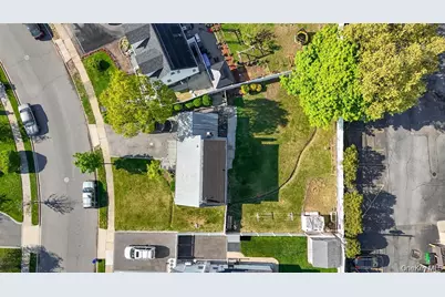 47 Cardinal Road, Levittown, NY 11756 - Photo 5