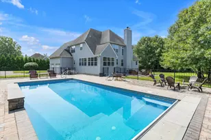 723 Doctors Path Estates, Riverhead, NY 11901 - Photo 23