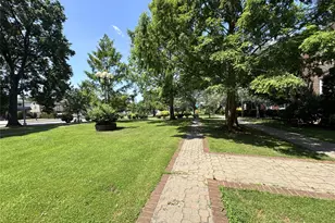 141-02 78th Rd, Flushing, NY 11367 - Photo 27