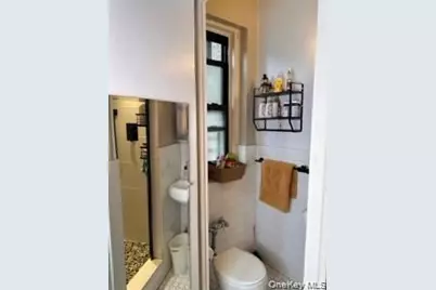 190 E Mosholu Parkway S #1J, Bronx, NY 10458 - Photo 11