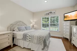 37 Halley Dr, Blue Point, NY 11772 - Photo 13