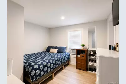 105 Oak View Highway #20, East Hampton, NY 11937 - Photo 5