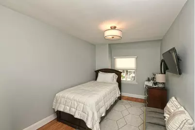 3250 32nd Street, Astoria, NY 11106 - Photo 13