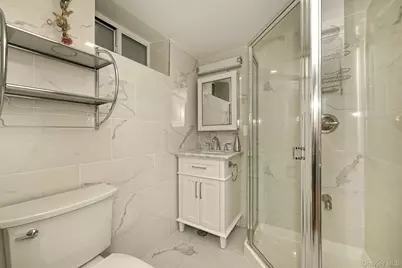 3250 32nd Street, Astoria, NY 11106 - Photo 19