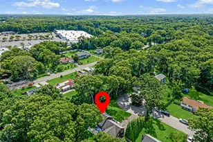 188 Hallock St, Riverhead, NY 11901 - Photo 29