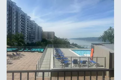 1155 Warburton Avenue #2 P-R, Yonkers, NY 10701 - Photo 11