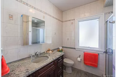 410 Broadway, Cedarhurst, NY 11516 - Photo 29