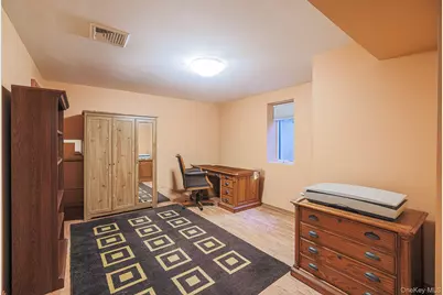410 Broadway, Cedarhurst, NY 11516 - Photo 25