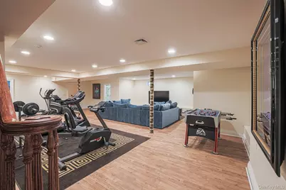 410 Broadway, Cedarhurst, NY 11516 - Photo 19