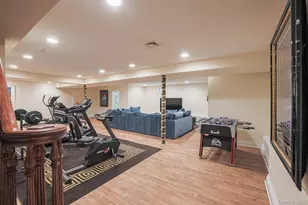 410 Broadway, Cedarhurst, NY 11516 - Photo 19