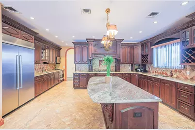 410 Broadway, Cedarhurst, NY 11516 - Photo 17