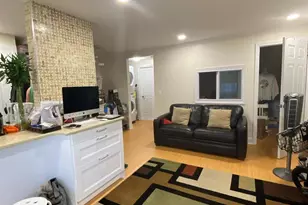 67-97 136th St, Flushing, NY 11367 - Photo 23