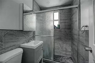 953 E 226th St, Bronx, NY 10466 - Photo 23