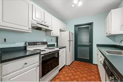 221 Springmeadow Drive #J, Holbrook, NY 11741 - Photo 21