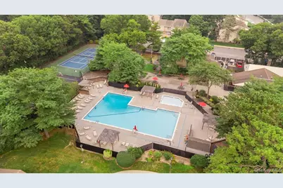 221 Springmeadow Drive #J, Holbrook, NY 11741 - Photo 11
