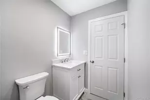 56 Independence St, White Plains, NY 10606 - Photo 9