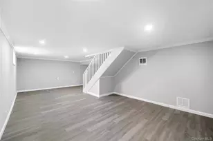 56 Independence St, White Plains, NY 10606 - Photo 19