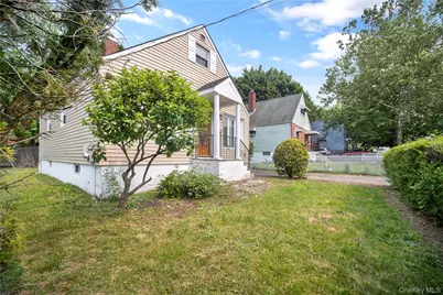 56 Independence Street, White Plains, NY 10606 - Photo 27