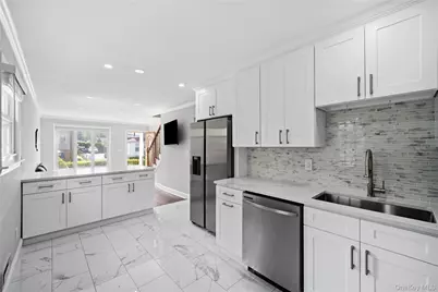 56 Independence Street, White Plains, NY 10606 - Photo 5