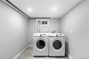 56 Independence St, White Plains, NY 10606 - Photo 21