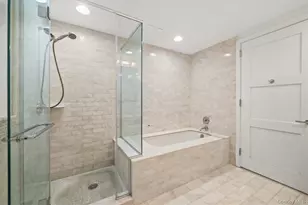 5 Renaissance, White Plains, NY 10601 - Photo 29