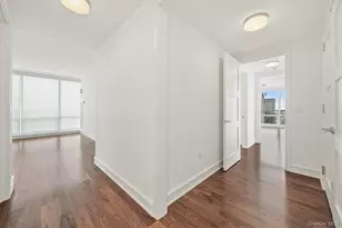 5 Renaissance, White Plains, NY 10601 - Photo 23