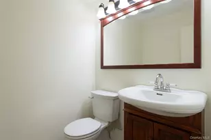 32 North Loop, Rhinebeck, NY 12572 - Photo 17