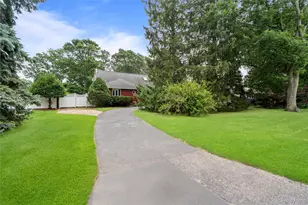 1359 Manor Ln, Bay Shore, NY 11706 - Photo 3
