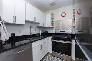 44 Johnes St, Newburgh, NY 12550 - Photo 11