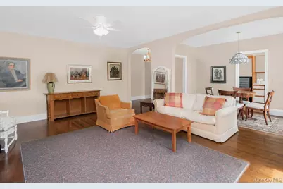 1273 North Avenue #2E, Entry 7, New Rochelle, NY 10804 - Photo 11