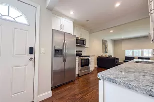 390 Central Islip Blvd, Ronkonkoma, NY 11779 - Photo 11