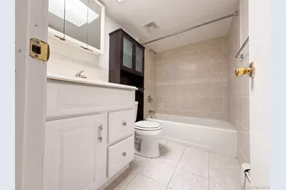 390 Central Islip Boulevard, Ronkonkoma, NY 11779 - Photo 25