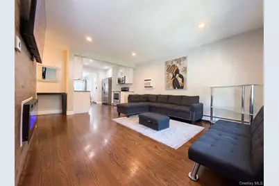 390 Central Islip Boulevard, Ronkonkoma, NY 11779 - Photo 3