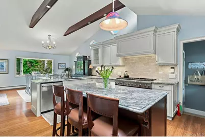 16 Brittany Court, Northport, NY 11768 - Photo 7