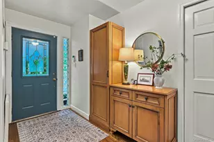 16 Brittany Ct, Northport, NY 11768 - Photo 3
