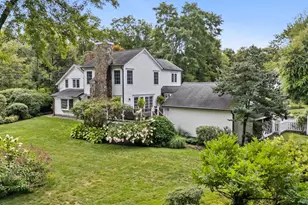 336 Smith Ridge Rd, South Salem, NY 10590 - Photo 3