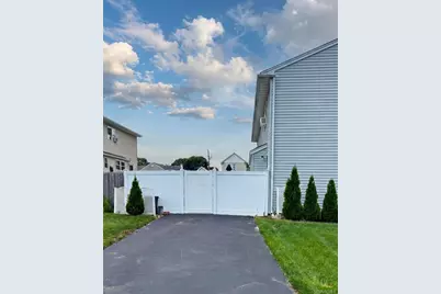 99 Washington Street, East Islip, NY 11730 - Photo 3