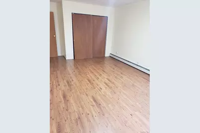 22724 Murdock Avenue, Queens Village, NY 11429 - Photo 3