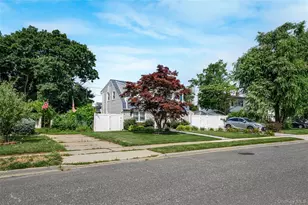 28 Crabtree Ln, Levittown, NY 11756 - Photo 25