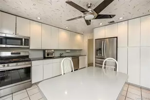 900 Flanders Dr, Valley Stream, NY 11581 - Photo 11